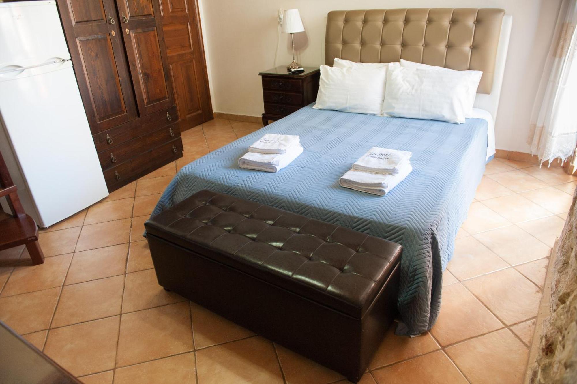 Seafront Stone Suites فونيتسا المظهر الخارجي الصورة