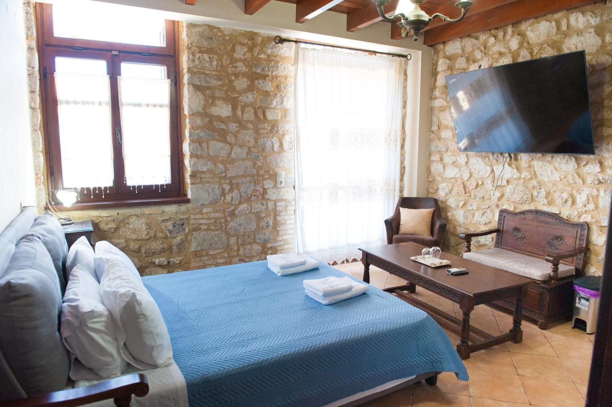 Seafront Stone Suites فونيتسا المظهر الخارجي الصورة